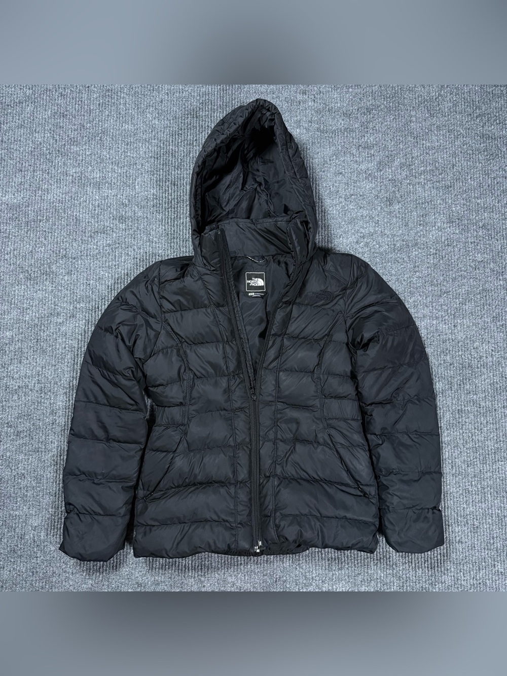 The North Face Womens Puffer Jacket Medium Black Hooded 550 Insulated Coat